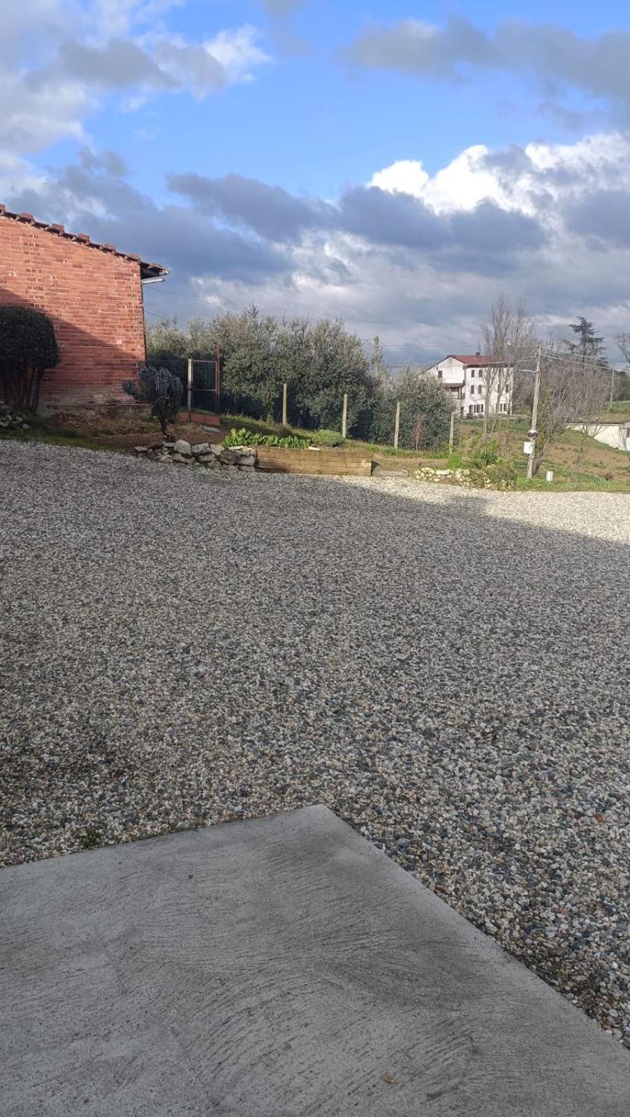 Il Cortile Di Greta Bed & Breakfast Lu (Piedmont) Eksteriør bilde